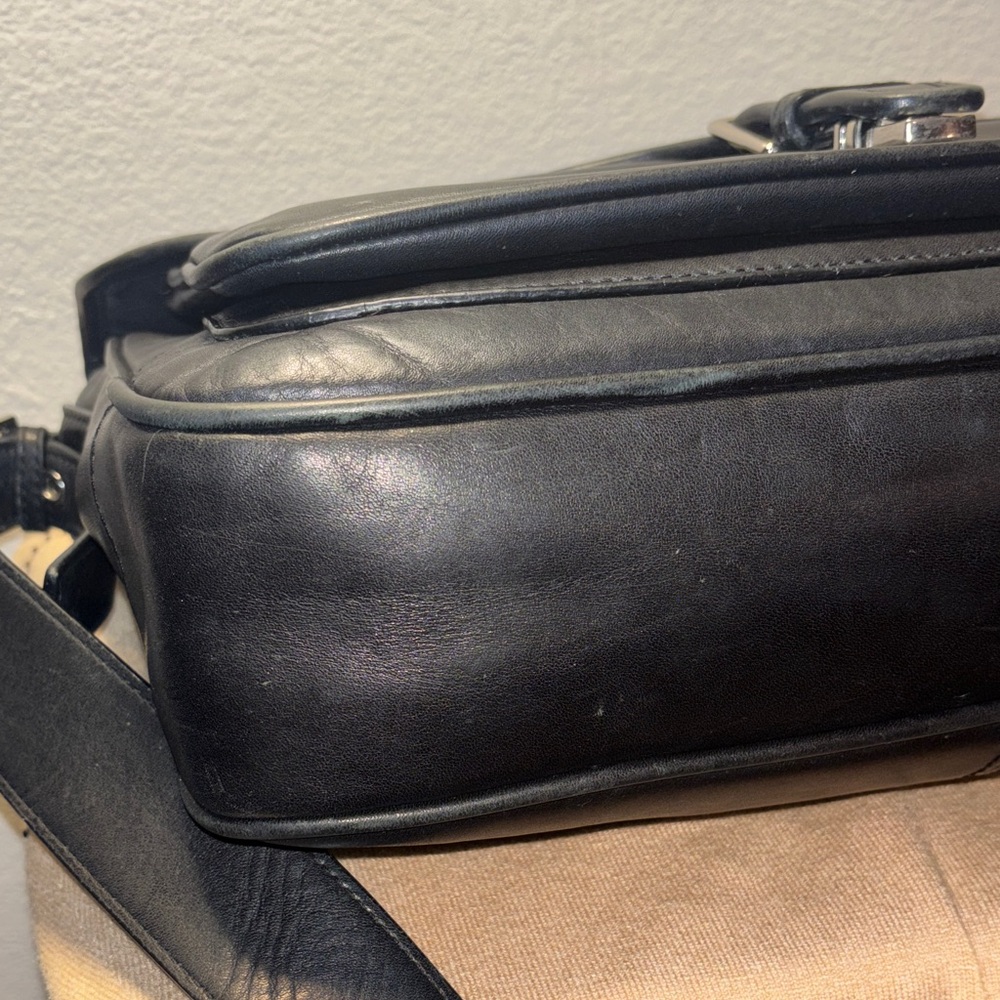 Coach Logan BLK Leather Large Business Portfolio Messenger Laptop #5238 - Picture 10 of 11